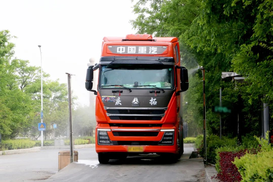 640 640